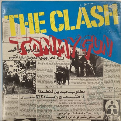 Lot 318 - THE CLASH SIGNED 7" SINGLE