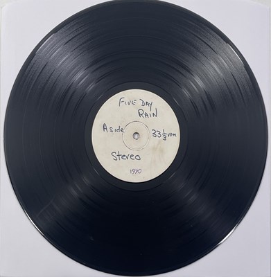 Lot 90 - FIVE DAY RAIN - FIVE DAY RAIN LP (ORIGINAL UK WHITE LABEL TEST PRESSING)