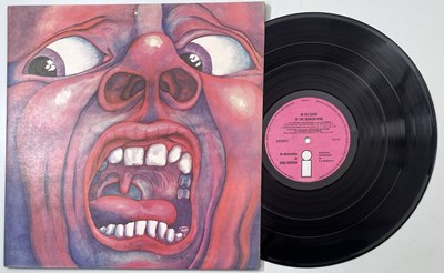 Lot 302 - KING CRIMSON - IN THE COURT OF THE CRIMSON KING LP (UK OG - PINK ISLAND - ILPS 9111)