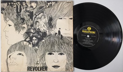 Lot 109 - THE BEATLES - REVOLVER LP (ORIGINAL JAMAICAN EXPORT COPY - PARLOPHONE M-PMC 7009)