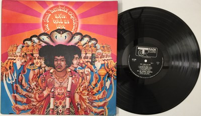 Lot 103 - JIMI HENDRIX - AXIS: BOLD AS LOVE LP (COMPLETE ORIGINAL UK MONO PRESSING - TRACK 612003).