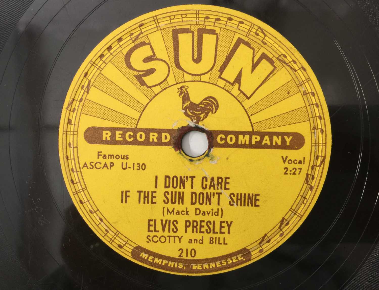 Lot 226 - ELVIS - I DON'T CARE IF THE SUN DON'T SHINE (OG 78 - SUN 210)