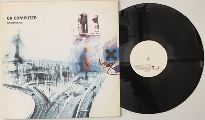 Lot 255 - RADIOHEAD - OK COMPUTER LP (ORIGINAL 1997 PRESSING - NODATA 02)