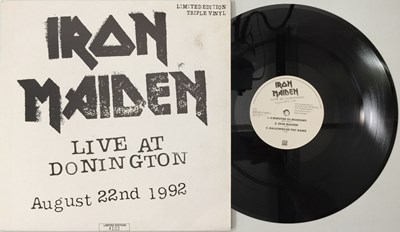 Lot 157 - IRON MAIDEN - LIVE AT DONINGTON 1992 LP (LIMITED EDITION No: 4102 - EMI DON1)