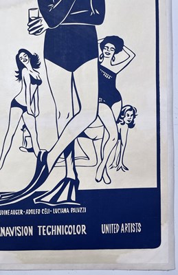 Lot 108 - JAMES BOND - THUNDERBALL (1965) ORIGINAL AUSTRALIAN DAYBILL POSTER.