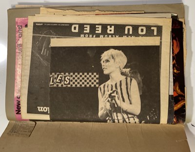 Lot 422 - DAVID BOWIE SCRAPBOOKS INC FAN TAKEN / UNSEEN PHOTOS.
