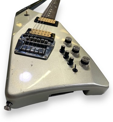 Lot 33 - 1984 ROLAND G-707 GUITAR SYNTHESIZER CONTROLLER & GR-700 GUITAR SYNTHESIZER PEDLBOARD.