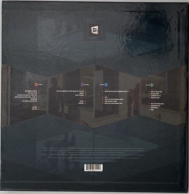 Lot 679 - PINK FLOYD - ECHOES (THE BEST OF PINK FLOYD) (4 x LP 2001 BOX SET - 5361111)