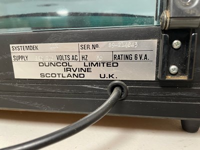 Lot 25 - SYSTEMDEK IIX RECORD PLAYER.