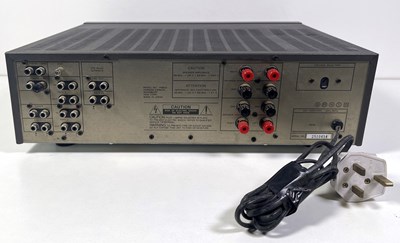 Lot 31 - HARMAN/KARDON PM655 STEREO AMPLIFIER.