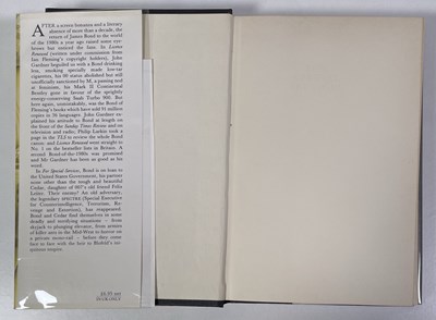 Lot 29 - JOHN GARDNER - JAMES BOND - FOR SPECIAL SERVICES - 1982 - SIGNED UK FIRST EDITION.