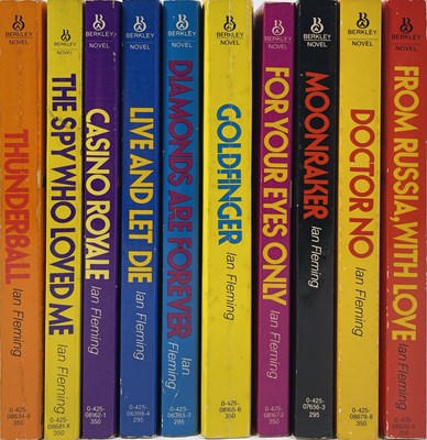 Lot 49 - IAN FLEMING- JAMES BOND - BERKLEY EDITIONS.