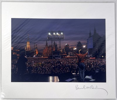 Lot 282 - THE BEATLES - PAUL MCCARTNEY LIMITED EDITION PHOTO PRINT.