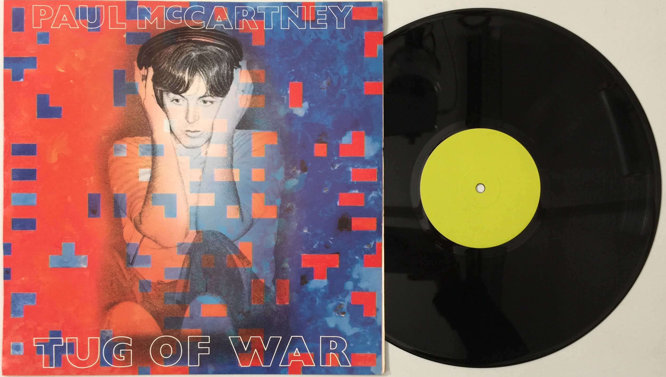 Lot 117 - PAUL MCCARTNEY - TUG OF WAR LP (ORIGINAL
