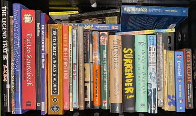 Lot 43 - BOOK COLLECTION - SOME SIGNED.