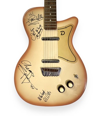 Lot 28 - THE SEARCHERS SIGNED GUITAR - A DANELECTRO GUITAR SIGNED BY THE SEARCHERS