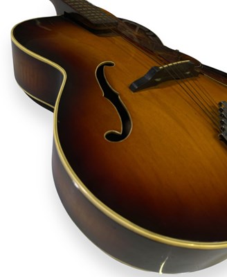 Lot 29 - 1958 HOFNER SENATOR ARCHTOP ACOUSTIC GUITAR - SERIAL NO: 5584