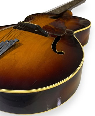 Lot 29 - 1958 HOFNER SENATOR ARCHTOP ACOUSTIC GUITAR - SERIAL NO: 5584