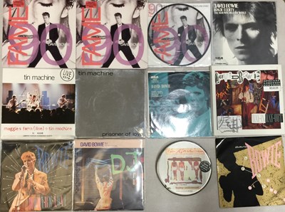 Lot 754 - DAVID BOWIE - 7" COLLECTION