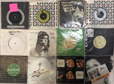 Lot 789 - WAVE / PUNK / ALT - 7" COLLECTION - INCLUDES FLEXIS!