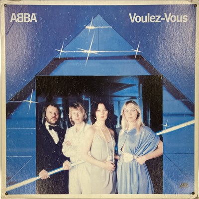 Lot 59 - ABBA SHOP DISPLAY