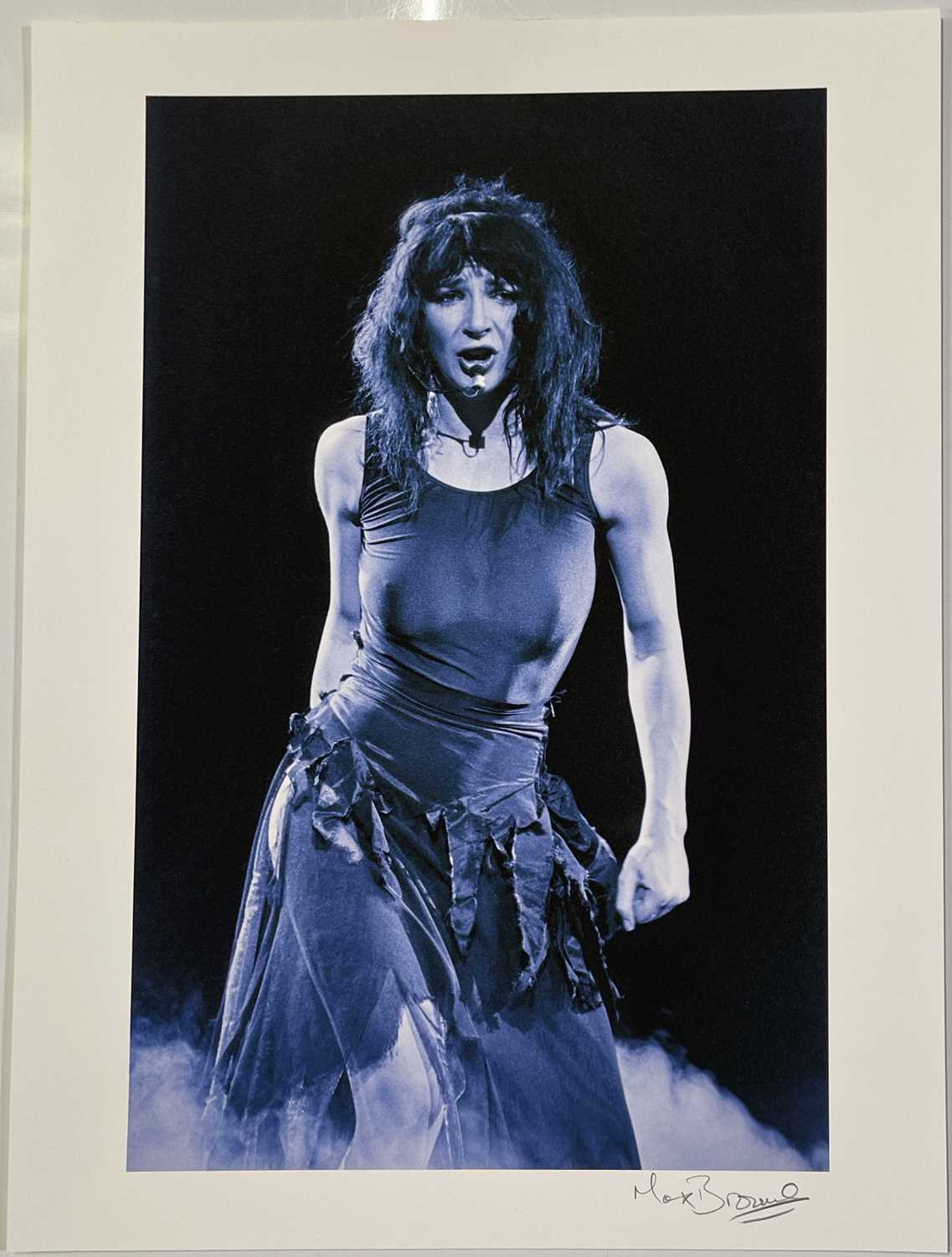Lot 115 - KATE BUSH - PERFORMING 'WUTHERING HEIGHTS' - PHOTOGRAPHER SIGNED HIGH-QUALITY PHOTO PRINT.