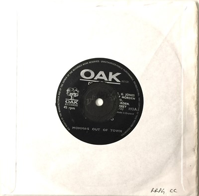 Lot 394 - THE KAROO - MOMMA'S OUT OF TOWN 7" (OAK RGJ 193)