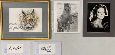 Lot 118 - SIGNED ITEMS -FEMALE FILM STARS.