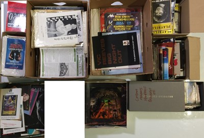 Lot 213 - FILM AND THEATRE MEMORABILIA.