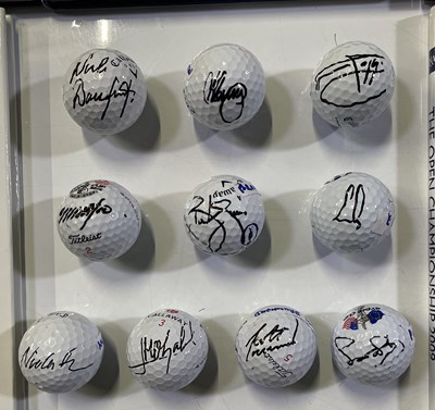 Lot 279 - GOLF MEMORABILIA - SIGNED GOLF BALLS AND SIGNED OPEN BOOKS.