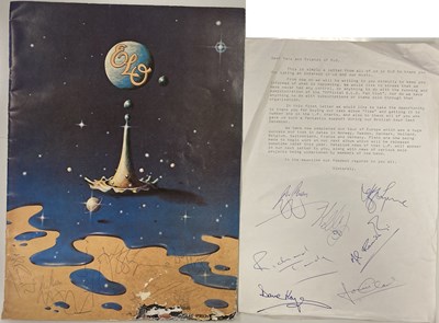 Lot 368 - ELO SIGNED PROGRAMME AND PAGE