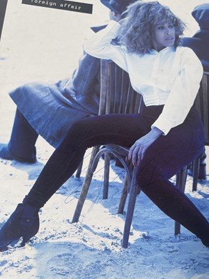 Lot 213 - TINA TURNER/WHITNEY HOUSTON - SIGNED LP SLEEVE / MULTI SIGNED TOUR PROGRAMME.
