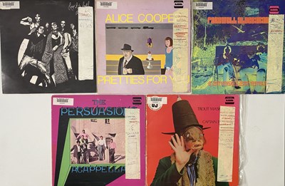 Lot 437 - STRAIGHT RECORDS - LP COLLECTION