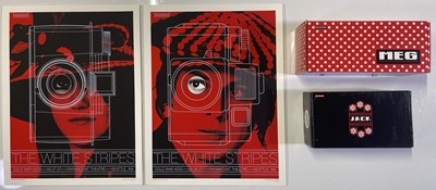 Lot 29 - THE WHITE STRIPES - JACK WHITE AND MEG WHITE LOMOGRAPHY CAMERAS IN BOXES WITH MATCHING POSTER SET.