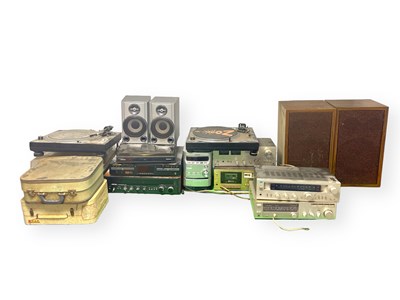 Lot 4 - HI-FI / AUDIO EQUIPMENT INC TURNTABLES / SPEAKERS.