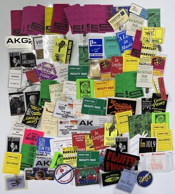 Lot 33 - STAGE / AAA / BACKSTAGE PASSES - LARGE COLLECTION OF.