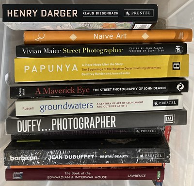 Lot 39 - COLLECTABLE ART AND DESIGN BOOKS.