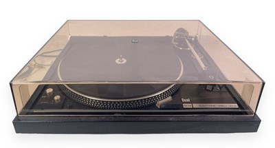 Lot 29 - DUAL 604 TURNTABLE.