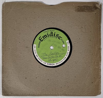 Lot 367 - THE BEATLES - EMIDISC ACETATE RECORDING OF 'HOW DO YOU DO IT'.