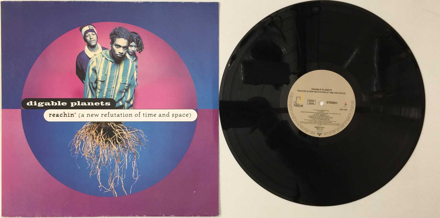 Lot 8 - DIGABLE PLANETS - REACHIN' (A NEW REFUTATION OF TIME AND SPACE) LP (EUROPEAN ORIGINAL - ELEKTRA - EKT 115)