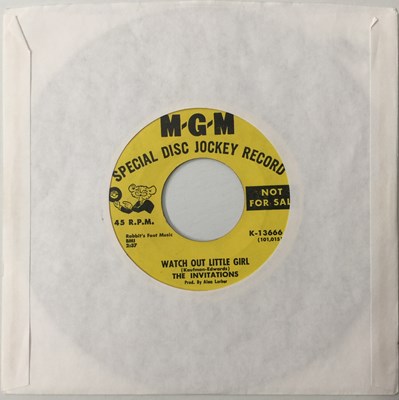 Lot 33 - THE INVITATIONS - WATCH OUT LITTLE GIRL/ YOU'RE LIKE A MYSTERY 7" (US PROMO - MGM - K-13666)