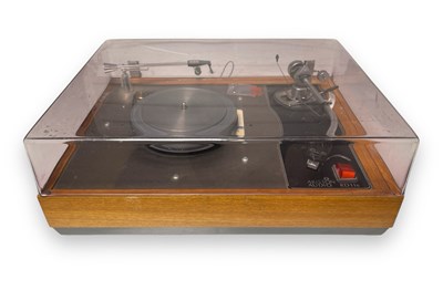 Lot 13 - ARISTON AUDIO RD11S TURNTABLE.