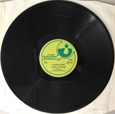 Lot 7 - SYD BARRETT - THE MADCAP LAUGHS LP (ORIGINAL UK COPY - HARVEST SHVL 765)