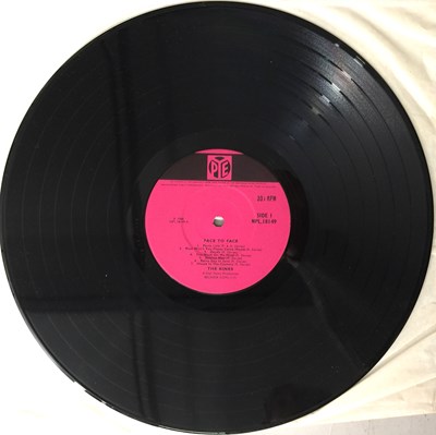 Lot 8 - THE KINKS - FACE TO FACE LP (UK MONO ORIGINAL - PYE - NPL.18149)