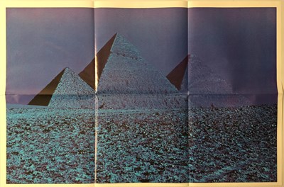 Lot 16 - PINK FLOYD - THE DARK SIDE OF THE MOON LP (UK COMPLETE SOLID TRIANGLE - SHVL 804)