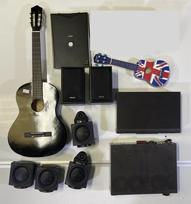 Lot 34 - TECHNICS HI-FI / HEADPHONES AND MUSICAL INSTRUMENTS.