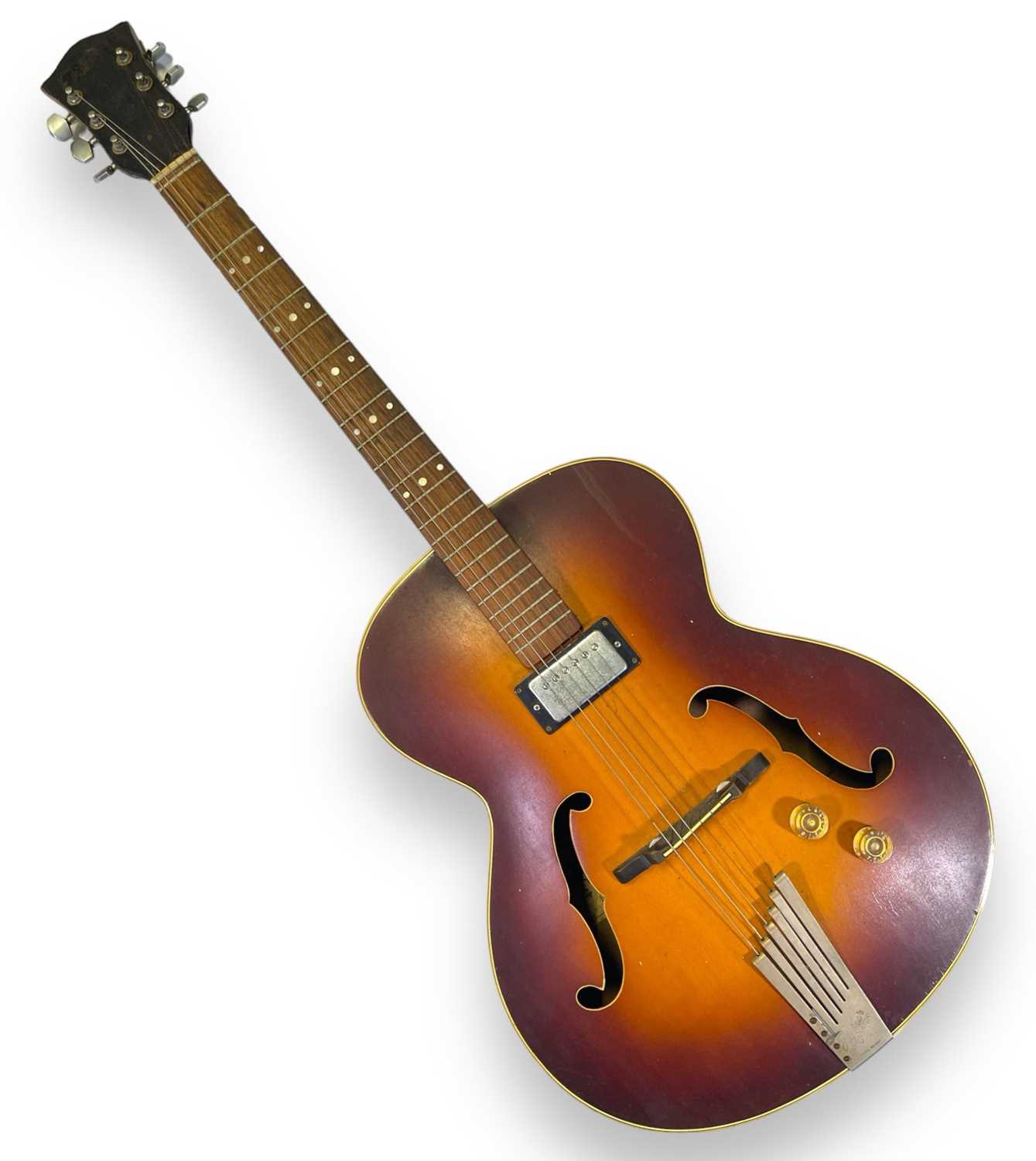 Lot 38 - 1963 HOFNER SENATOR GUITAR.