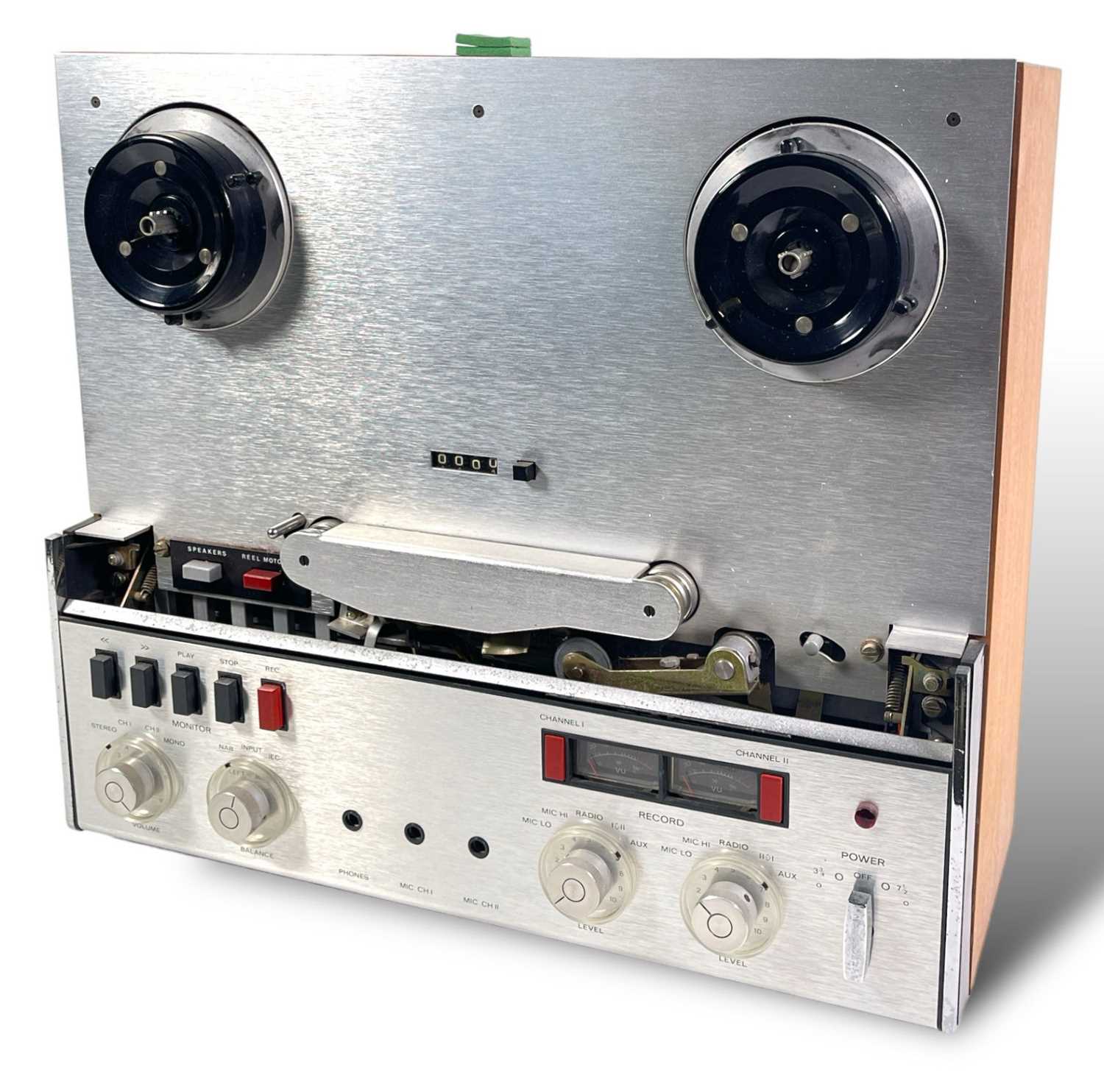 Lot 26 - REVOX A77 REEL-TO-REEL PLAYER IN BOX WITH REELS.