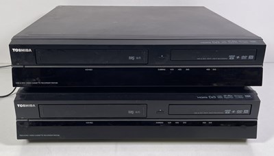 Lot 26 - REVOX A77 REEL-TO-REEL PLAYER IN BOX WITH REELS.