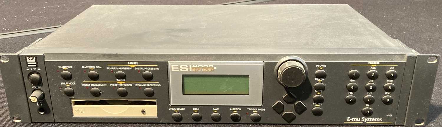 Lot 9 - Studio Equipment - E-Mu Systems ESI 4000 Digital Sampler - lot 9